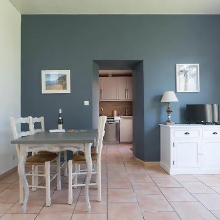 Maison Avec Jardin Centre בית נופש פורניק